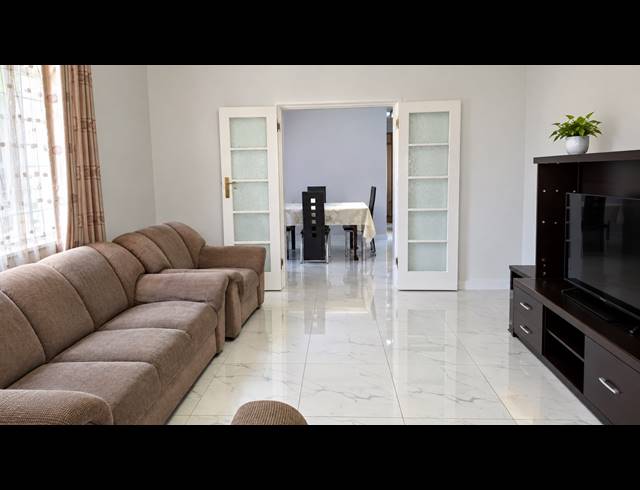 2 BEDROOM APARTMENT FOR SALE IN MUSGRAVE